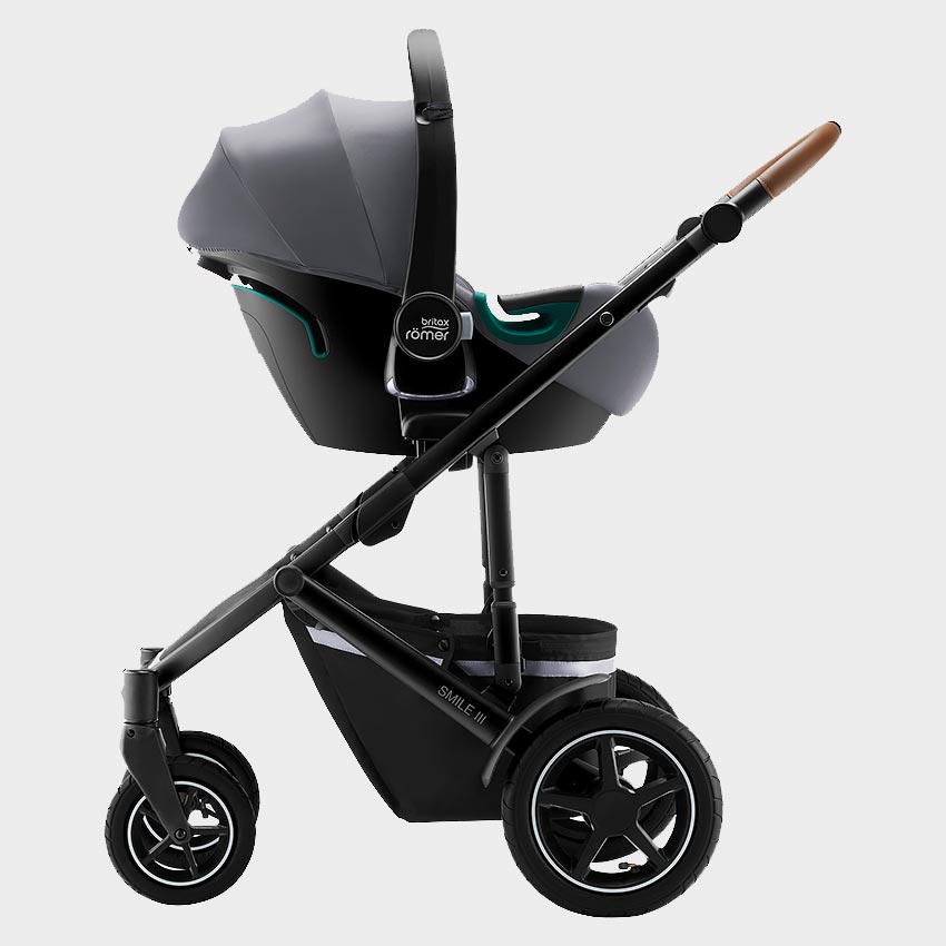 Britax Römer Baby-Safe isense - автокресло на коляске