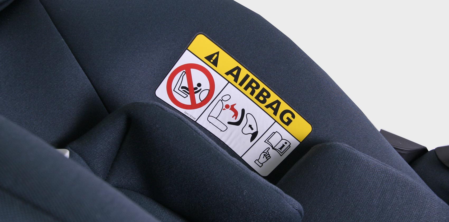 Maxi-Cosi Pebble 360 Pro предупреждение Airbag